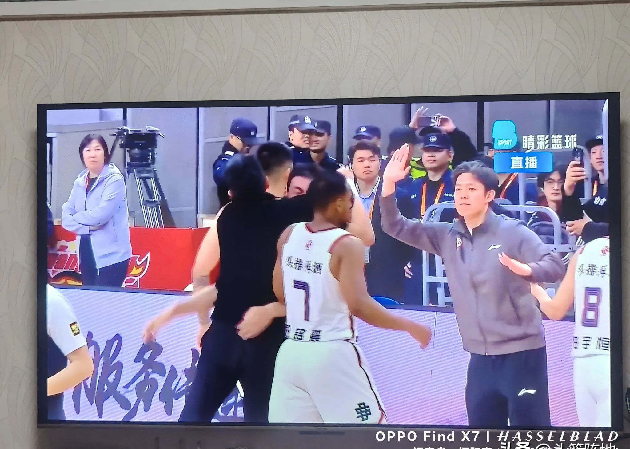秦奋欲篮球官网-关于福建球队实力逐渐提升，正面临为下一场比赛做准备的关键时刻的信息